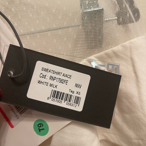 SD Collection White Ruffle Mesh Yoke Sweatshirt - Picture 6 of 9